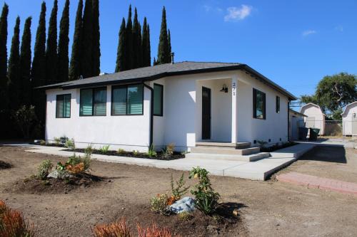Newly Renovated La Habra 3bed 2 Bath