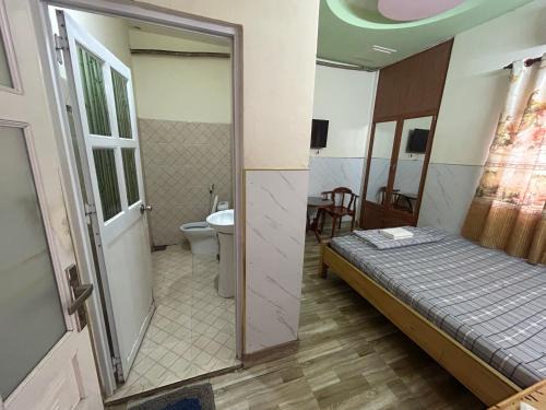 Nhà nghỉ bình dân