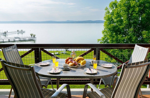 Nice apartment for 4 guests with WIFI, TV and balcony