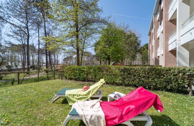 Nice apartment for 5 guests with fenced patio