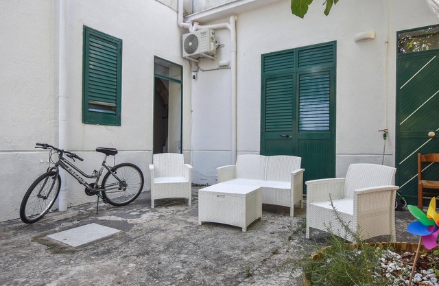 Nice home in Capaci with WiFi