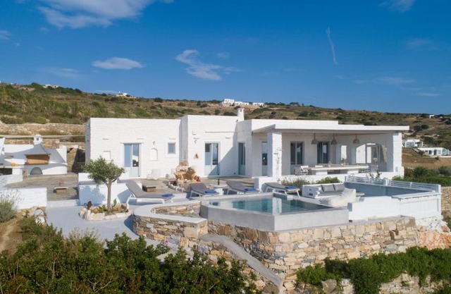 Nisides Villa Kostos