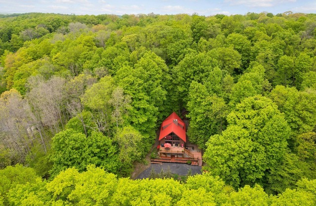 Nordic Serenity at Schuss Mountain, Sleeps 16!