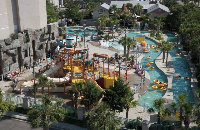 North Shore Oceanfront Resort Hotel with Waterpark