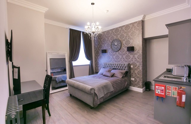 Number 10 The Abbey - Castle Acre Apartment