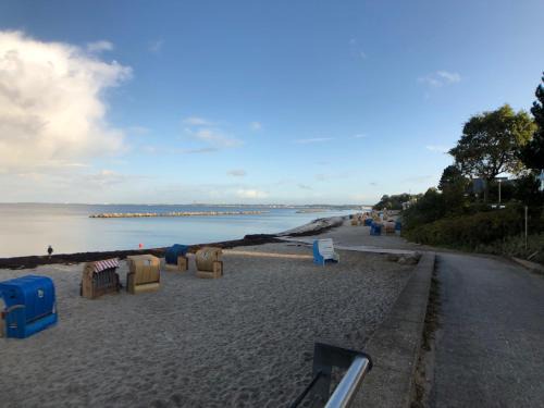 Nur 50m zum Yachthafen und 100m zum Strand