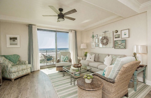 Oceanfront. Luxury. Penthouse. On the Beach.