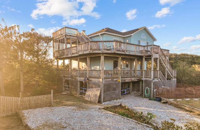 Oceanside, Ocean View, Pets Welcome, Wild Horses! 4x1620, Sunshine Day