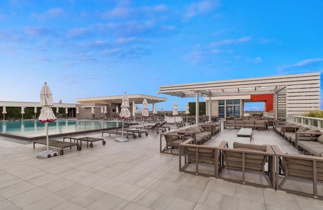 On The Ocean Hollywood Beach Resort