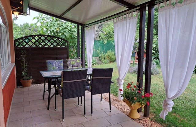 One bedroom apartment with terrace Fiorini, Novigrad (A-6926-c)