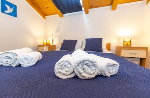 One bedroom apartment with terrace and sea view Ražanac, Zadar (A-5885-a)