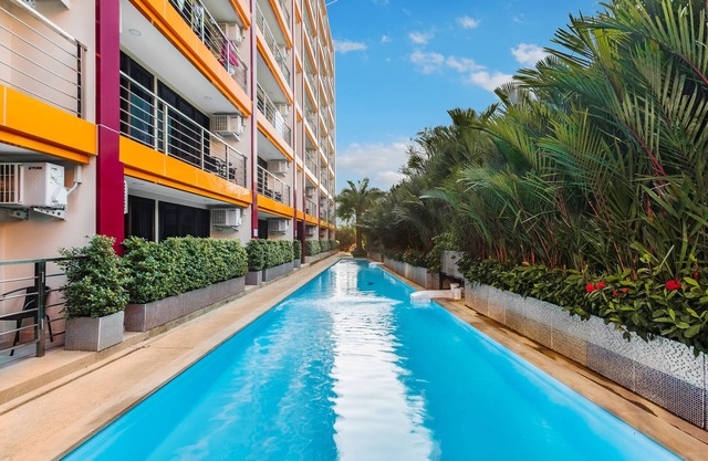 One bedroom Condo in Naiharn P209