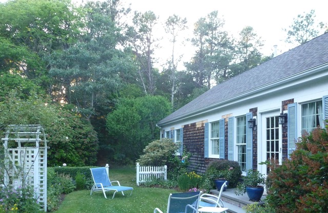 Osterville Charmer in a private neighborhood setting