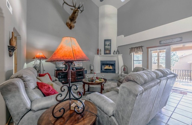 Out of Bounds:Alto Luxury Pueblo/Views/Alto CC