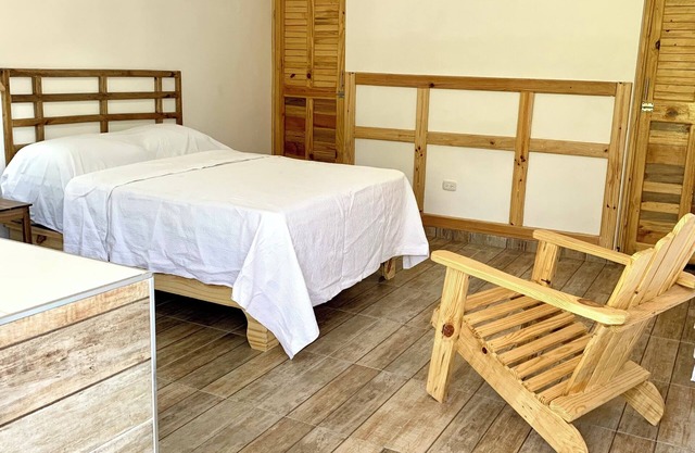 Pedernales studio apartment with WiFi, AC, Unique