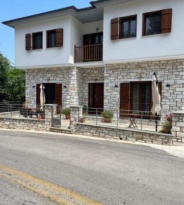 Pelion Bloom