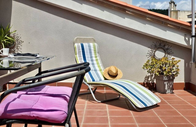 Penthouse 100m from Sea with Terrace, Near BCN