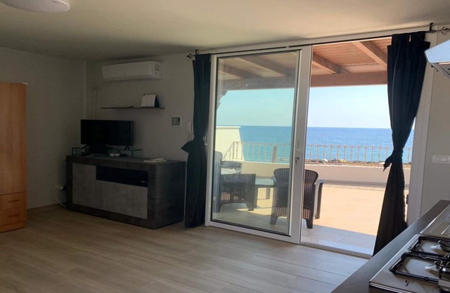 Penthouse Mare Verde Facing the sea