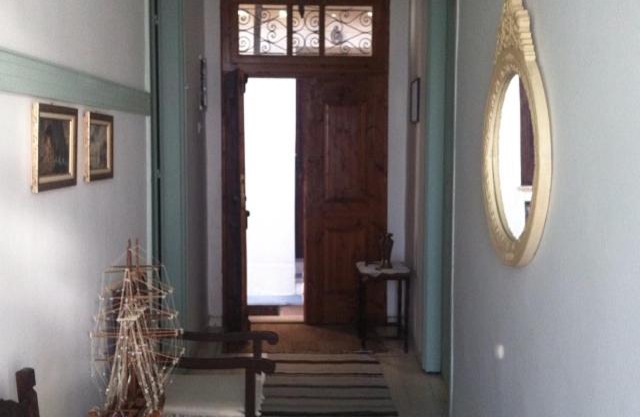 Persefonis view house