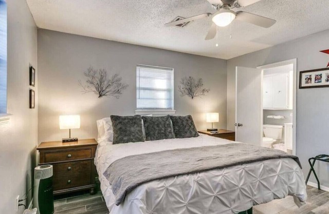 Pet-friendly OKC Getaway in a Quiet Neighborhood