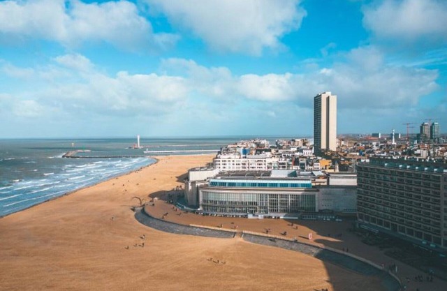 Phenomenal sea view apartment in Ostend