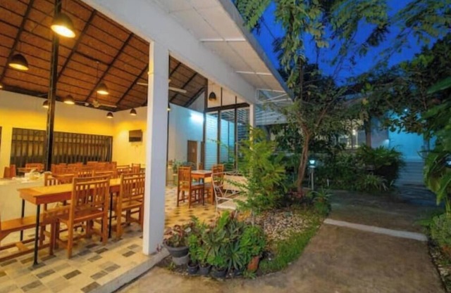 Phuket Beach 4 Bedroom 4 Private Pool Seaside Garden Villa