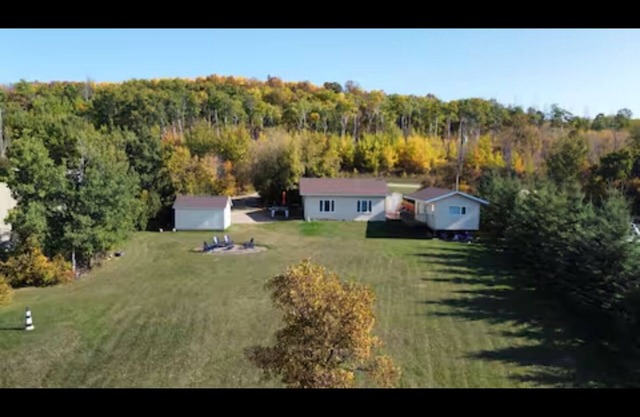 Pike Place - Lakefront on Lake of the Prairies