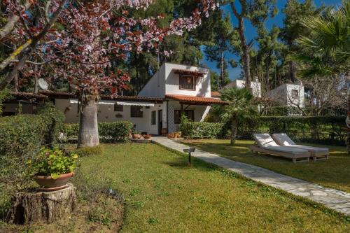 Pine Villa - NG Sani Villas