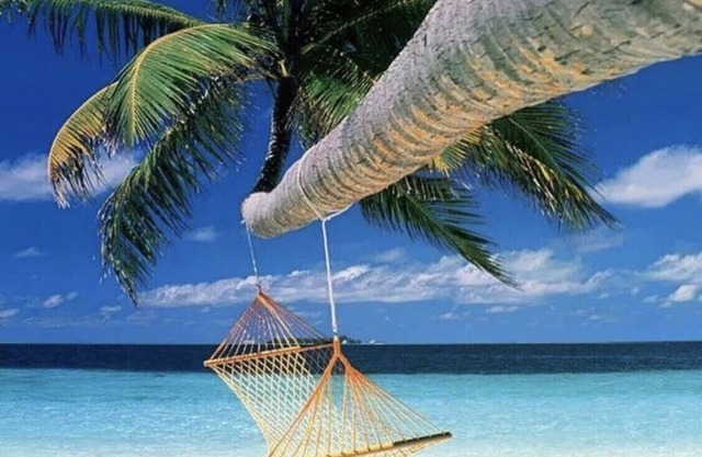 PortzvueTwo Bedroom apartment with optional Swimming Pool & Jacuzzi Spa Access.