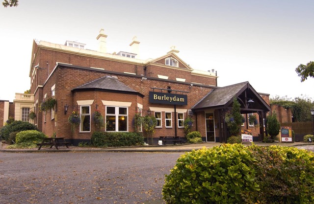 Premier Inn Wirral - Childer Thornton