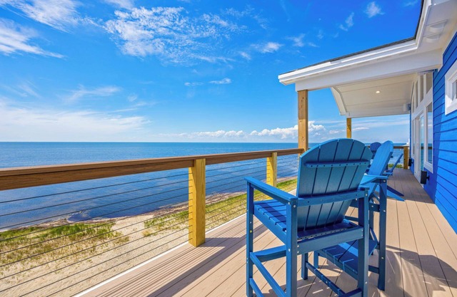 Premier Soundfront w/Pool, Hot Tub, Elevator, EV Charger, Theater & Game Rooms