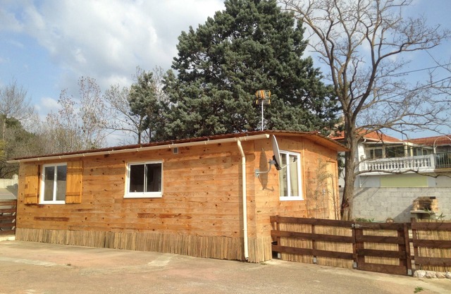 Pretty Chalet of 65m2 with garden, BBQ, parking and WiFi