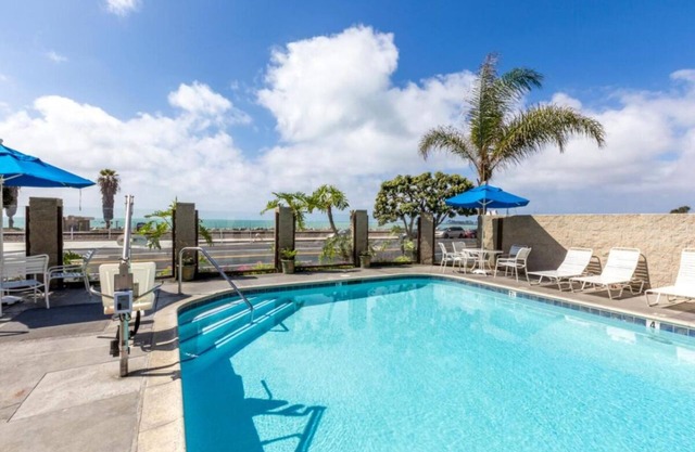 Prime Location! 4 Convenient Units w/Kitchen! Free Parking, Onsite Pool!