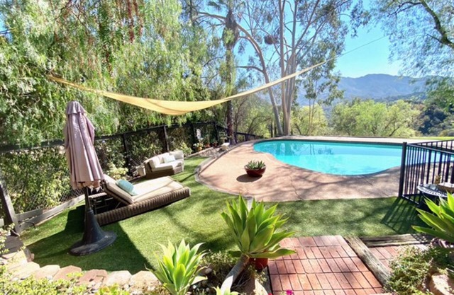 Private 4BR Mountain Retreat: Sweeping Views, Saltwater Pool on One Acre of Land