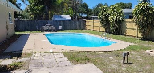 Private 5BR Oasis with Pool Near Clearwater Beach