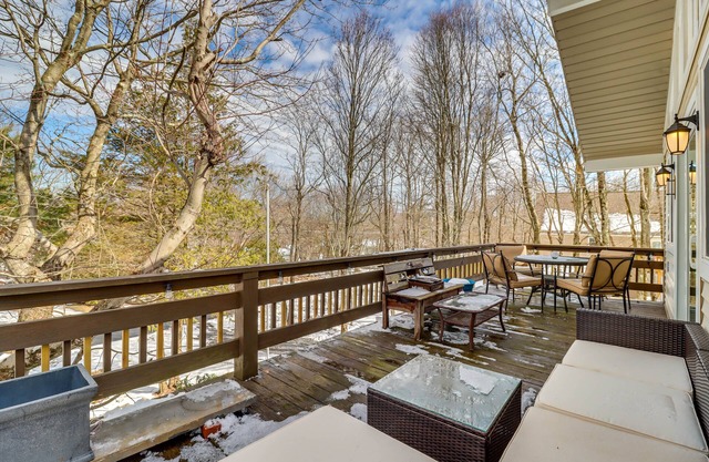 Private Cottage-Style Getaway in Pocono Mountains!