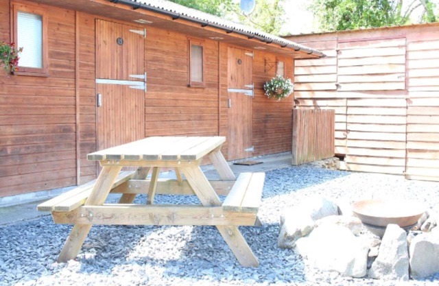 Private Heated Bedroom in Torrent Walk Bunkhouse in Heart of Snowdonia. Sleeps 6