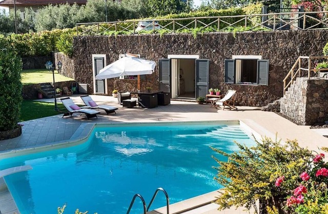 Private villa with heated pool near Mount Etna