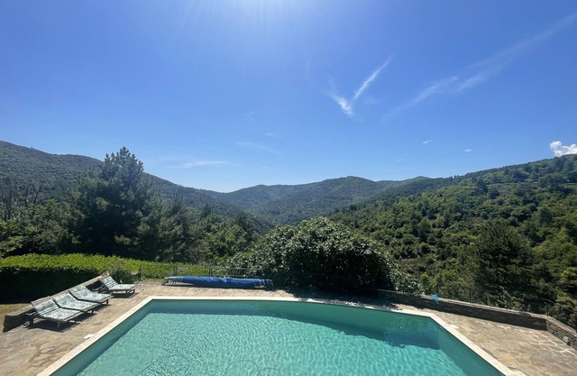 Property in the heart of nature, large swimming pool Ardèche and Cevennes ardèchoises