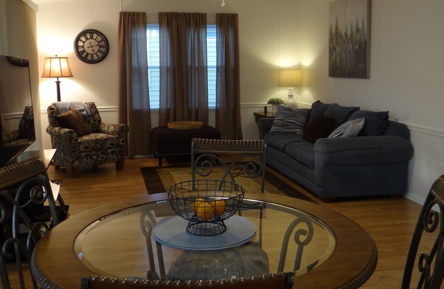 Quaint Retreat in the Village of Silver Lake with Gas Golf Cart