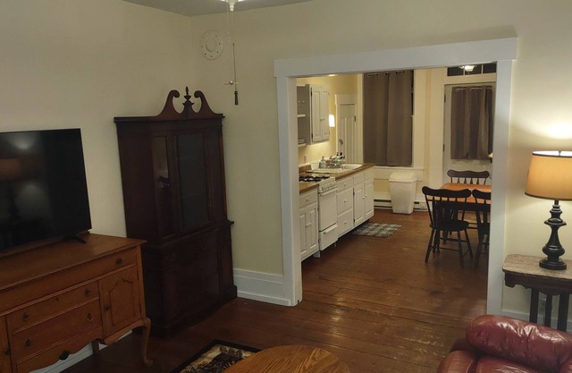 Quaint Two Bedroom Apartment in Historic Downtown Millheim