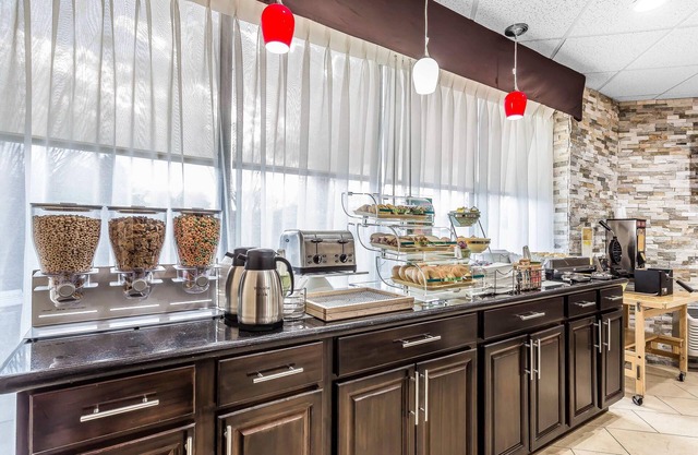 Quality Inn & Suites Salisbury South