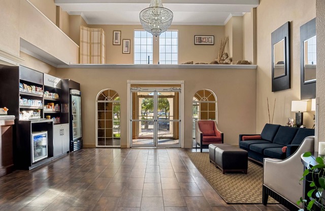 Quality Suites Irving-Las Colinas