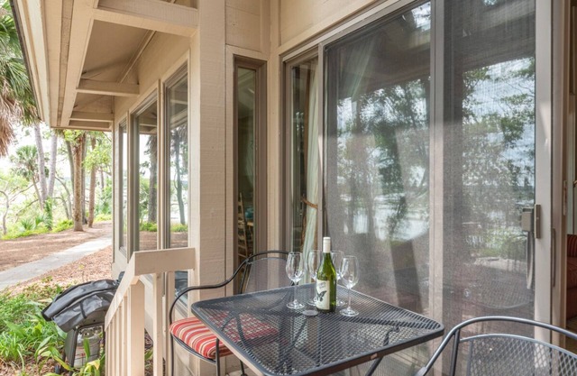 Quiet Dataw Island Villa with Water Views!