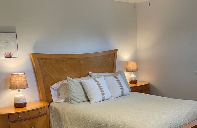 Quiet, East Springfield Exclusive Home- Pet Friendly!