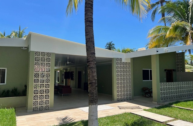 Rancho CoronaDelMar Spacious 5 Bedroom Private Beach House w/AC and Hot Water