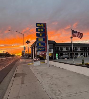 Rawls Motel Near Phoenix Airport