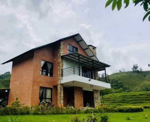 Refugio de Montaña tipo Chalet