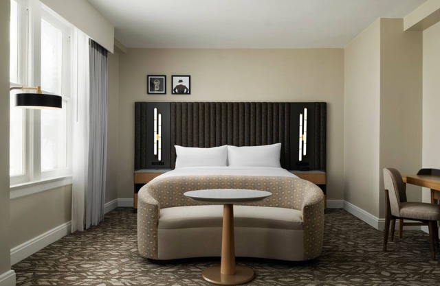 Relax and Unwind at our Tampa Hideaway! Pet-friendly Property, Free Shuttle!