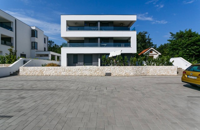 Relax with a view of the sea !